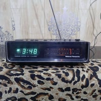 للبيع  راديو(ناشيونال بانسونك) ياباني المنشأ..صناعه السبعينات موجتين A...