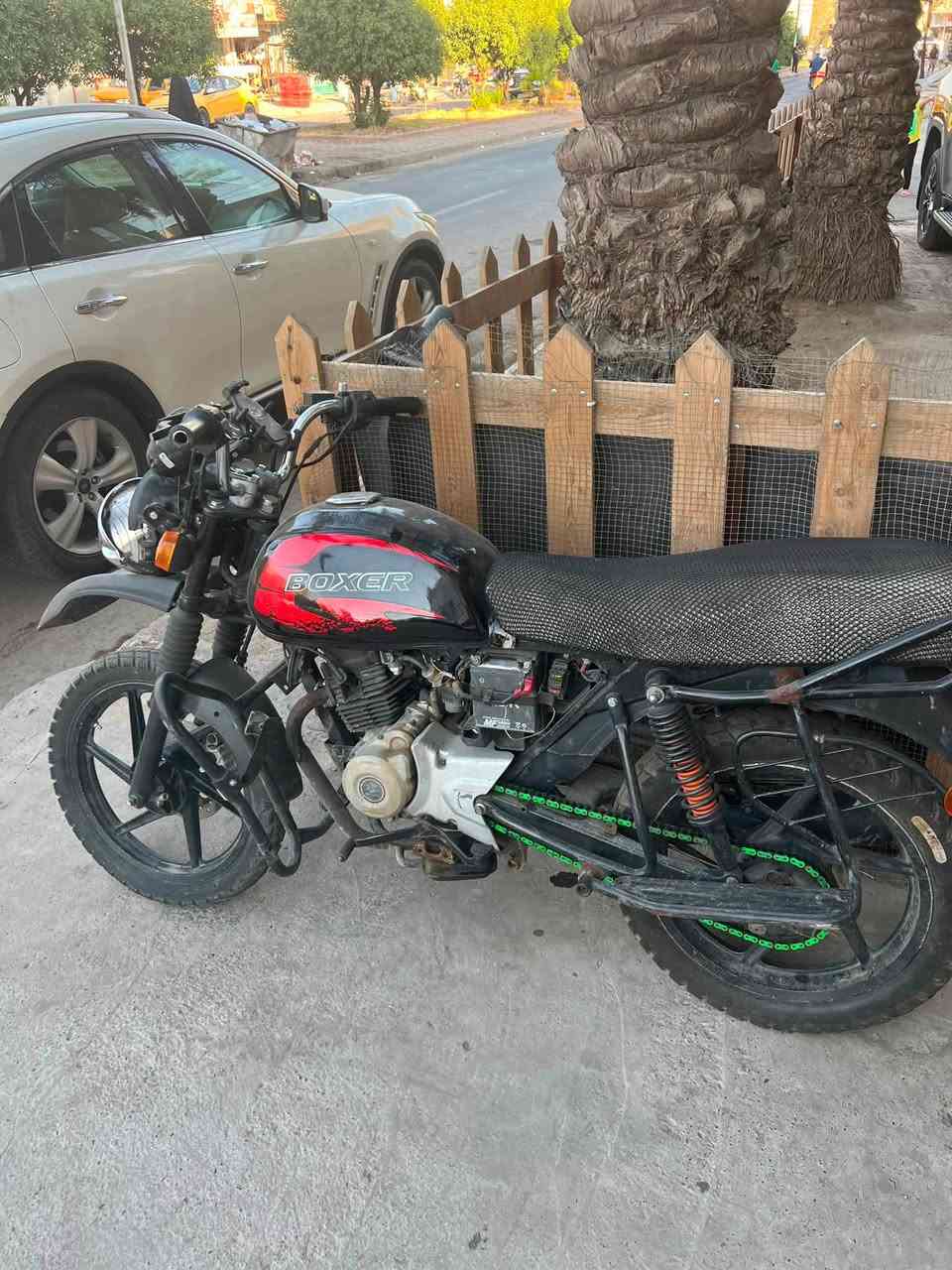 بوسكر للبيع 2021 نواقصها خفيفه كم شغله سويت بيها حادث وشغاله وتخبل كلشي مابيها نواقصها خفيفه سعر850 قفل ***********
