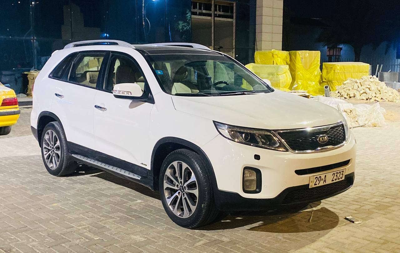 السعر163الاستفسار*********** كيه سورنتو 2013 شكل 15 خليجي بيهه باب السايق صبغ سونار مرفق بل منشور فول مواصفات واحد علا واحد بنرامه شاير بل مري مري شفط حساسات خلفيه اماميه 7راكب كشنات جلد كهربائيه 3بصمات بصمت ابواب بصمت تشغيل بصمت جنطه ويل كروم داخل بيجي مكينه 6 سلندر وكير مكفولات حداديه جديده تخم تاير تبريد 3 قطع ثلج السياره جديده وجاهزه بمعنه الكلمه رقم نكليزي مميز2323 وياهه سنويه 2030مكان السياره كربلاء
