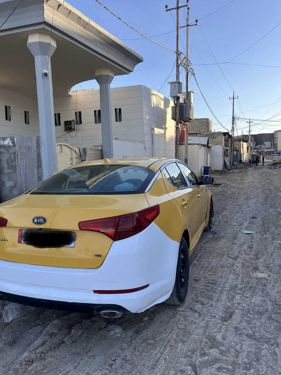 اوبتما 2012 وارد امريكي  ضربته جاملغ او لايح البنيد   ضربت امريكا سياره مصبوغه جديد  محرك 2400 تبريد جاهز حداديه نضيفه   بسمي السياره تحويل ثاني يوم 
سعر 105 بيه مجال بسبط مكان السياره ديوانيه مركز 
رقم ***********
