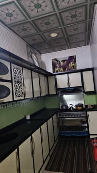 كاونتر للبيع تفصال نضيف كولش 07826666285