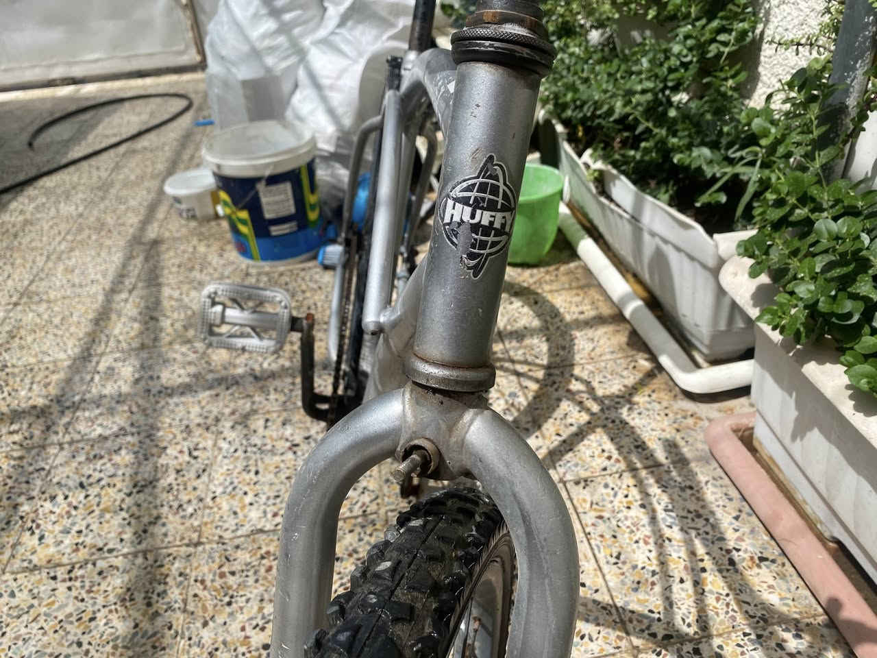 سلام عليكم للبيع بايسكل نوع huffy امريكي الصنع حجم ٢٦ بريك بالبايدر نظام BMX جاحز بدون اي نقص السعر ٥٠ الف 
للتواصل ***********
