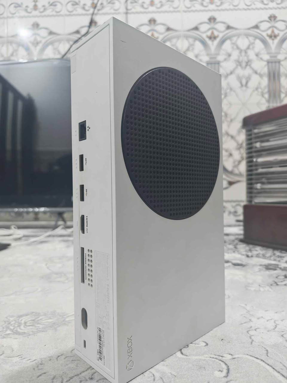 Xbox serise s اكس بوكس سيريس اس
جهاز يجي وياه جويستك احترافي كيم سير مع اشتراك كيم باس التمت لحد شهر 8 يعني 7 اشهر اشتراك ويجي وبي العاب مملوكه
Cyberpunk 2077 مع الإضافة
Red dead redemption 1
Red dead redemption 2
Borderlands 3
Fc 25
Metro 2033
Bayonetta
Assassin’s creed unity
Sekiro
The witcher 3 نسخة الإضافات
Assassin’s Creed mirage
مكاني البصرة الهارثه ما عدي توصيل رقم الهاتف ***********
الجهاز سعره 450 البصرة, العراق
