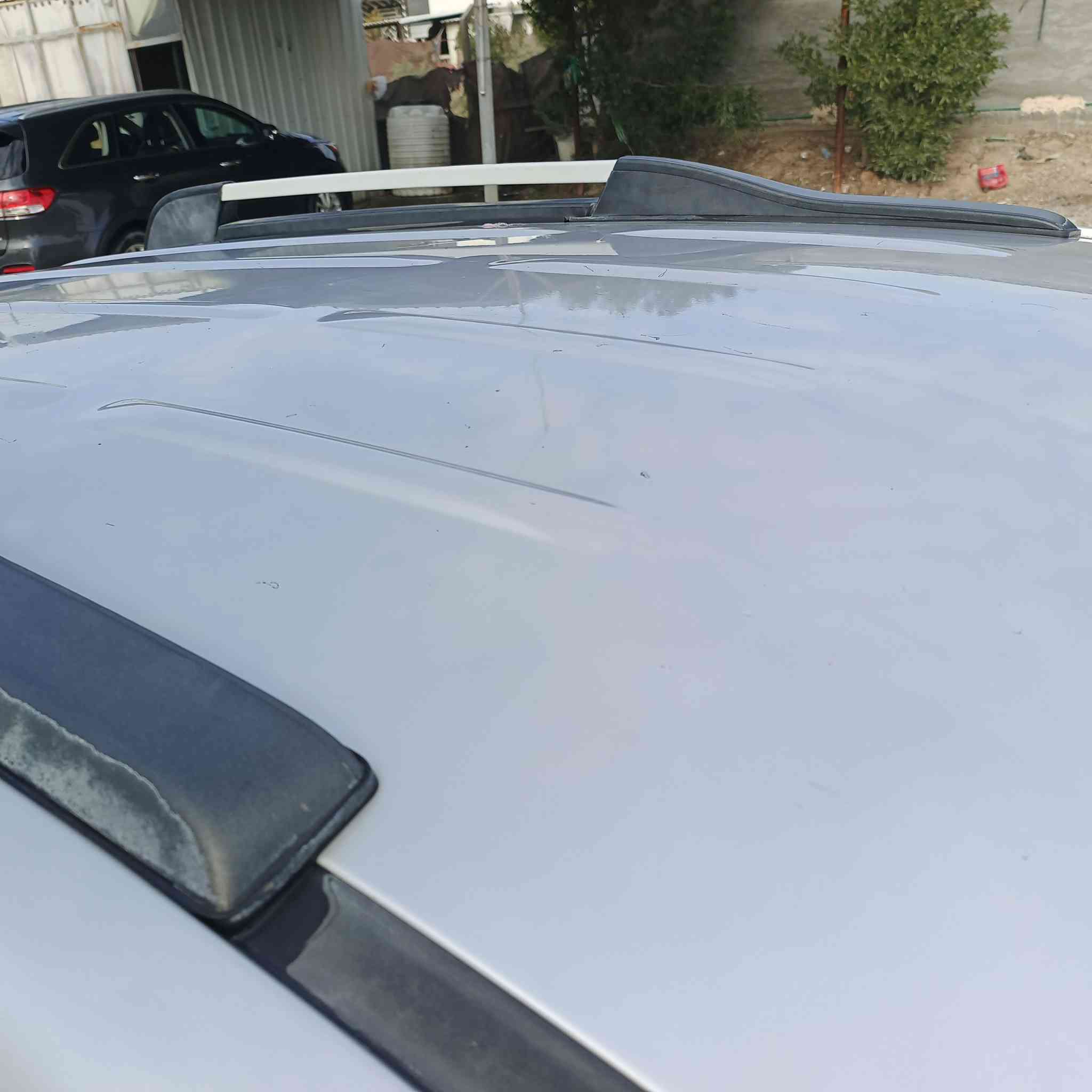 السلام عليكم للبيع توسان موديل 2009خليجي رقم بغداد مكفوله  ماعده بارد ابخشم البنيد مكدار اربع اصابع 
مواصفات فور ويل تبريد تدفئه كشنات كامره خلفيه محرك سته سلندر حجم المحرك V6 2700
محرك كير مكفولات
تخم تاير جديد
السعر 125 أوبيه مجال 
مكان السياره بابل الشوملي خيكان رقم الهاتف ***********واتساب هم بيه
