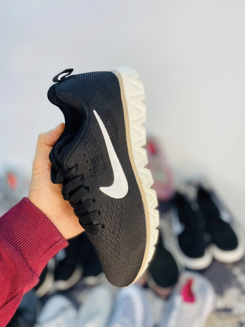 زبائننا الكرام 🤍
يتوفر لدينا أحذية نسائي ولادي ( شي ان غير تجاري) 

🔹 القياسات من 36 إلى 40
🔹 درجة أولى
🔹 خفيفة الوزن (وزن ريشة)
🔹 قاعدة طبية فوم مريحة ومناسبة للعمل والاستخدام اليومي
🔹 غير متعبة نهائيًا
🔹 الألوان المتوفرة موضحة في الصور

💰 الأسعار:
▪️ القطعة الواحدة: 10,000 دينار
▪️ قطعتان: 15,000 دينار

🎁 عرض خاص:
عند شراء 3 قطع تحصل على هدية مجانية مع الطلب

🚚 التوصيل متوفر إلى جميع محافظات العراق

📩 للطلب والاستفسار:
يرجى مراسلة الصفحة أو الاتصال على رقم الواتساب الظاهر

⸻

‪+964 750 267 4239‬

إ
