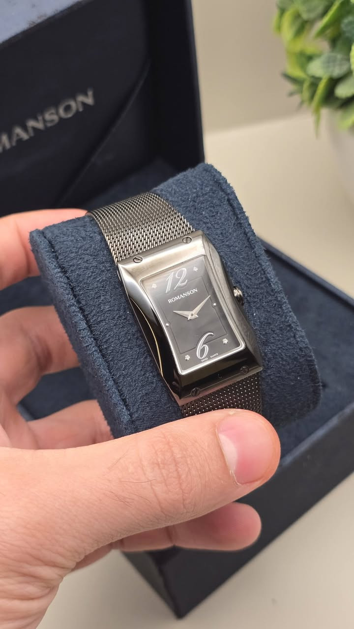 ساعة رجالية وساعة نسائية اصليات .
ماركه سويسري 
السعر ع خاص


**إذا كنت صاحب هذا الإعلان وتريد حذفه لأي سبب، رجاءا أرسل رسالة إلى الدعم الفني**