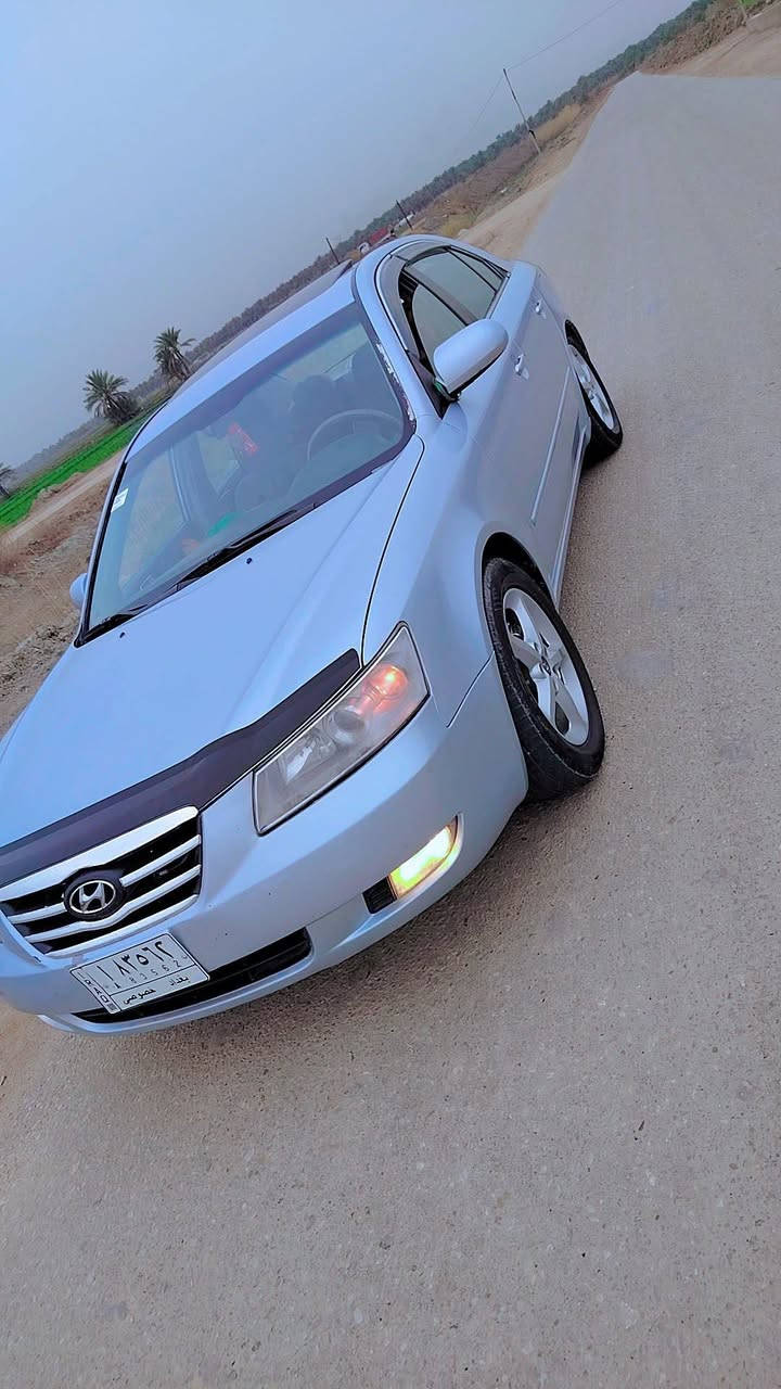 سلام عليكم سوناتا للبيع 2006 سياره جاهزه على اخر شي تخم تاير مكينه وكير جديد سياره مصبوغه جماليه بسمي 90بيه مجال بسيط رقم ***********  مكينه 2400
