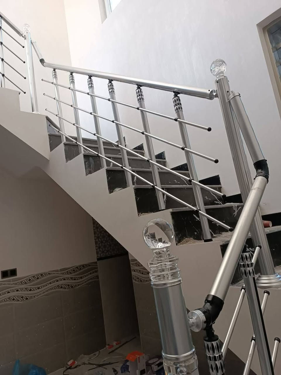 الخبره في التصميم والابداع في التصنيع 👏🏻
وكافة الوان تجدونه في منزلكم 
عمل جميع انواع المحجرات التركيه 
والعمل يكون بامهر الايادي العامله 💯💯
نعمل المحجر الدور والعدل بنفس السعر ❤️
َمع ضمان حقيقي 5 سنوات
اتصل علينا او راسلنا خاص واحنه نجيك لبيتك والباقي كله علينه 💢💣 
***********
