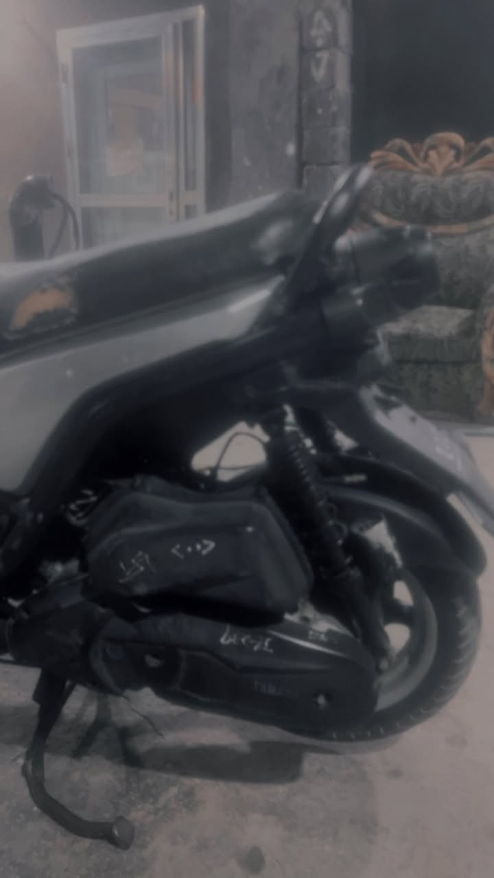 للبيع دراجة مكفولة كفالة عامة مبدلة ولفات تريدلهة ترتيب الشاشة محروكة وتريد جناي دراجة مرتبة ترتيب عل ايد ممتعوبة  ومتعبك رايدهة 850وبيهة مجال قليل لطيبين 
***********
