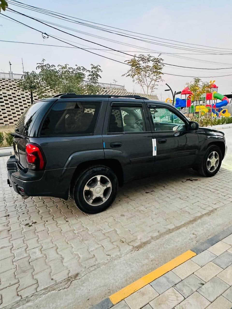 بلايزر مديل ٢٠٠٧ سياره فول جاهزه من كلشي كير مكينه تبريد صدر تخم تاير تحويل مباشر 

سياره جديده كلش مكان سياره بغداد 

سونر موجود بل صور بيها صبغ باب ودعاميات 

السعر ١٠٥ وبيها مجال 

***********ياسين
