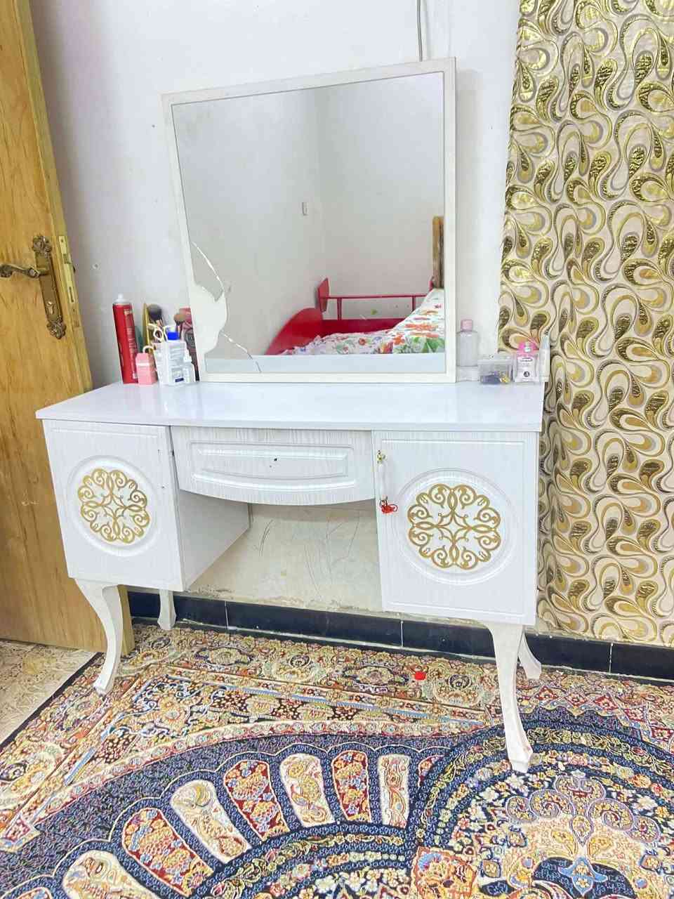 غرفه نوم مكسوره جامه ميز

ضررها


**إذا كنت صاحب هذا الإعلان وتريد حذفه لأي سبب، رجاءا أرسل رسالة إلى الدعم الفني**