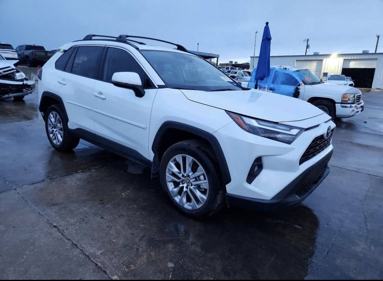 🤍بسم الله على بركة الله 🤍
مزاد السيارة :🚗 تويوتا رافور  XLE 2025 
الضرر : كما موضح بالصور المرفقة
تاريخ المزاد :: الخميس  2026/3/26

سعر السيارة :: يحدد في  المزاد 🔒
للمزايدة ولشراء السيارة :: الحضور الى المكتب 💁🏻
مدة الوصول من 50 الى 90 يوم  🚢
عمولة المكتب 200 دولار فقط 
يتم تخليص السيارة عن طريق  المكتب 📑 

الفرع ألاول ألانبار الفلوجة مجاور مطعم حجي حسين 
وليد:***********
يوسف:***********

العنوان الفرع الثاني 
✅رمادي ✅
✅شارع عشرين✅
✅مقابل مطعم كباب الساطور✅
للأستفسار الاتصال على الرقم التالي او مراسلة الصفحة📱
غيث ***********

أوقات الدوام من الاحد إلى الجمعة ⏳
من 4:00 عصرآ  الى 10:30 مساءآ 🕓 

‏#IAAI #iaai 
‏#COPART #copart
#العراق #الفلوجة#الرمادي 
#سيارات
#مزاد_السيارات_الوارد_الامريكي
#مزادات_السيارات #الوارد_الأمر
