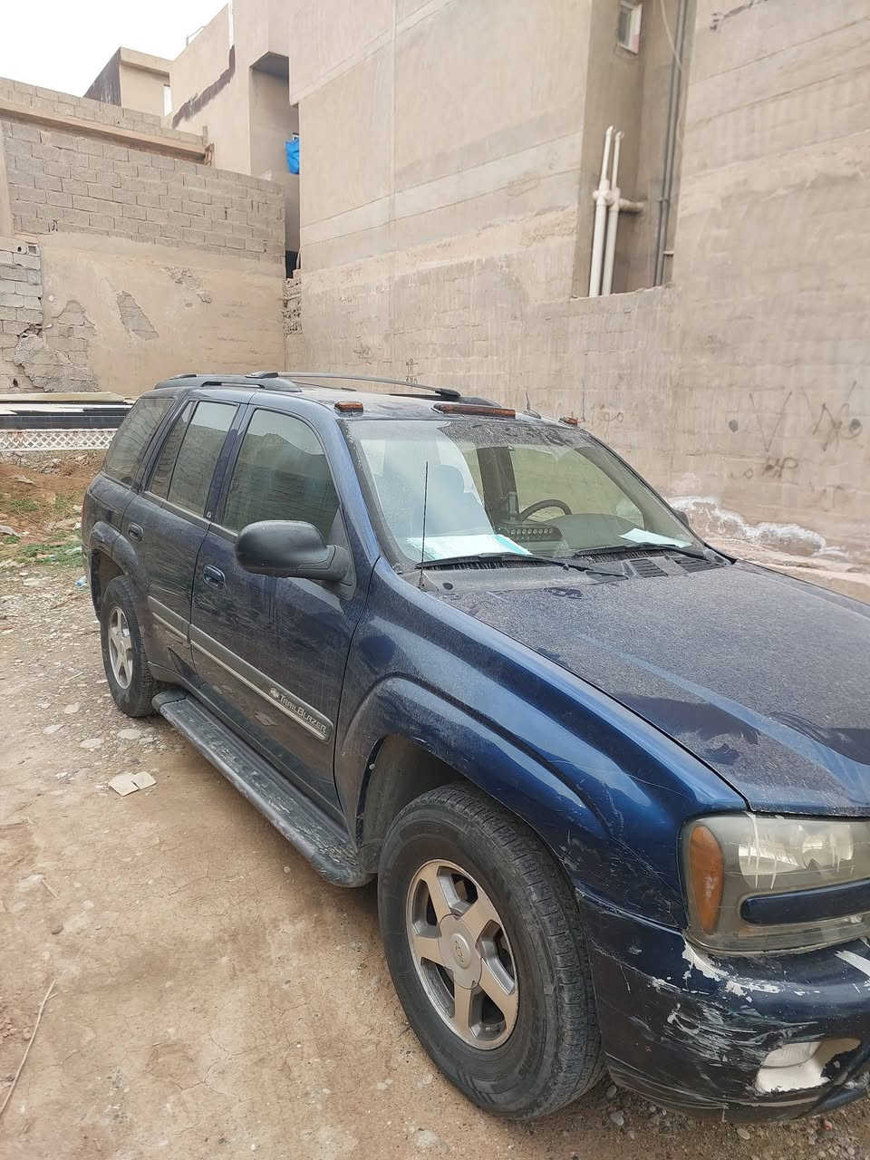 للبيع او مراوس بلايز موديل ٢٠٠٤ رقم كركوك قرص مابيه بس وكاله بدون ضربه بيه قطعتين صبغ بدون دواخل مكينة وكير جديد بدون صرف او بخار 6 سلندر قبق اسود مرغوب سياره ما بيه اي نقص سعر ٥٥ بيه مجال قليل مكان سياره كركوك ***********
