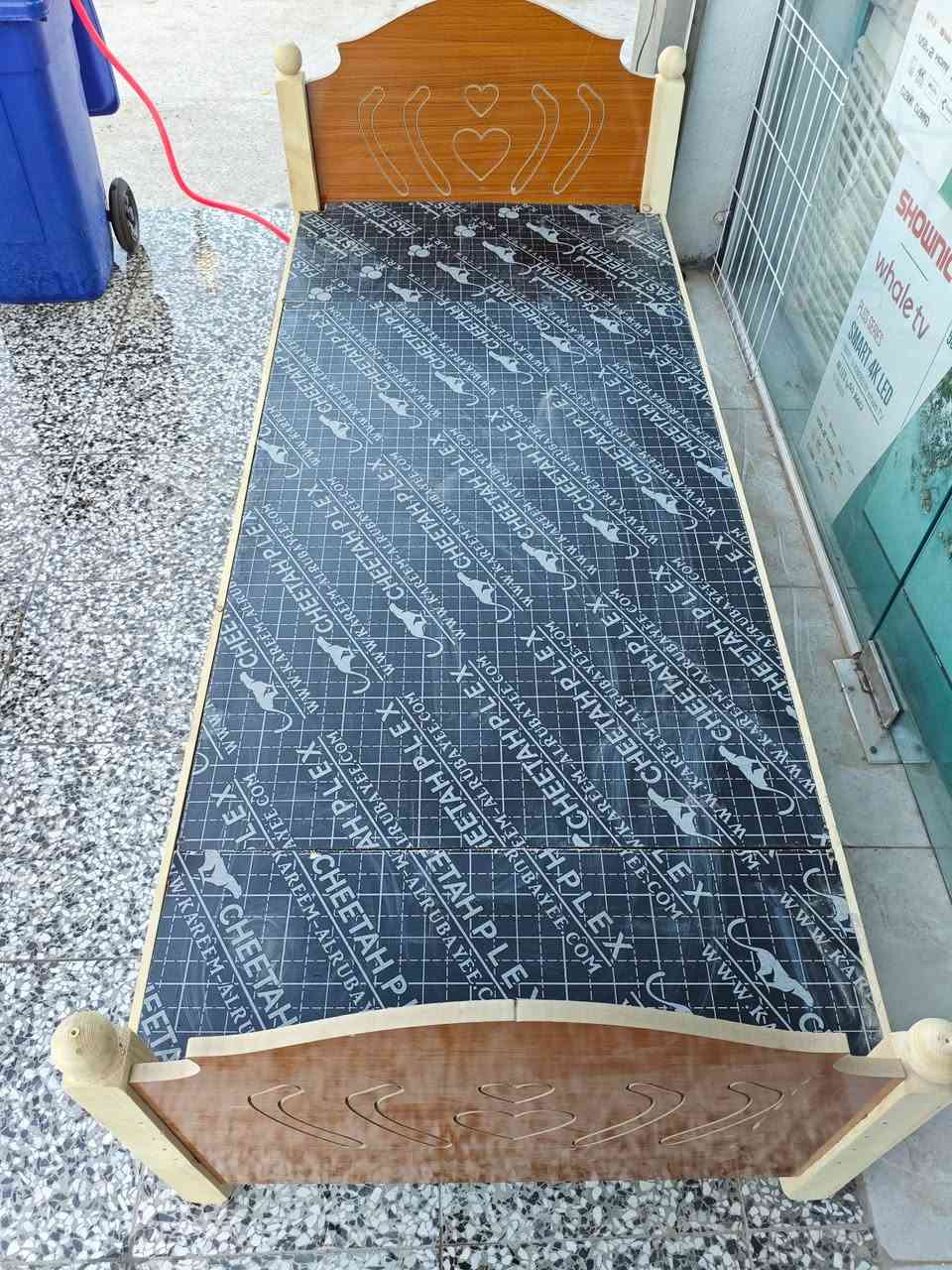 🛏️ راحتك تبدأ من اختيار السرير المناسب!
​نقدم لكم أحدث تشكيلة من الأسرة المفردة المتميزة بالمتانة والأناقة، والمصنعة من الخشب الطبيعي عالي الجودة مع طبقات شيتا بلكس وفاست شيتا لضمان قوة تحمل استثنائية وعمر طويل.
​✨ لماذا تختارنا؟
​تصميم مريح وعصري يناسب جميع الأذواق.
​متوفرة بأنماط وأقمشة متعددة لتختار ما يناسب غرفتك.
​إمكانية التخصيص وتلبية الطلبات الخاصة حسب رغبتكم.
​📍 الموقع: بابل - المسيب - حي الشرطة
📞 للتواصل والاستفسار، اتصلوا بنا على الأرقام التالية:
​***********
​***********
​أهلاً وسهلاً بكم في معرضنا! 🌸
