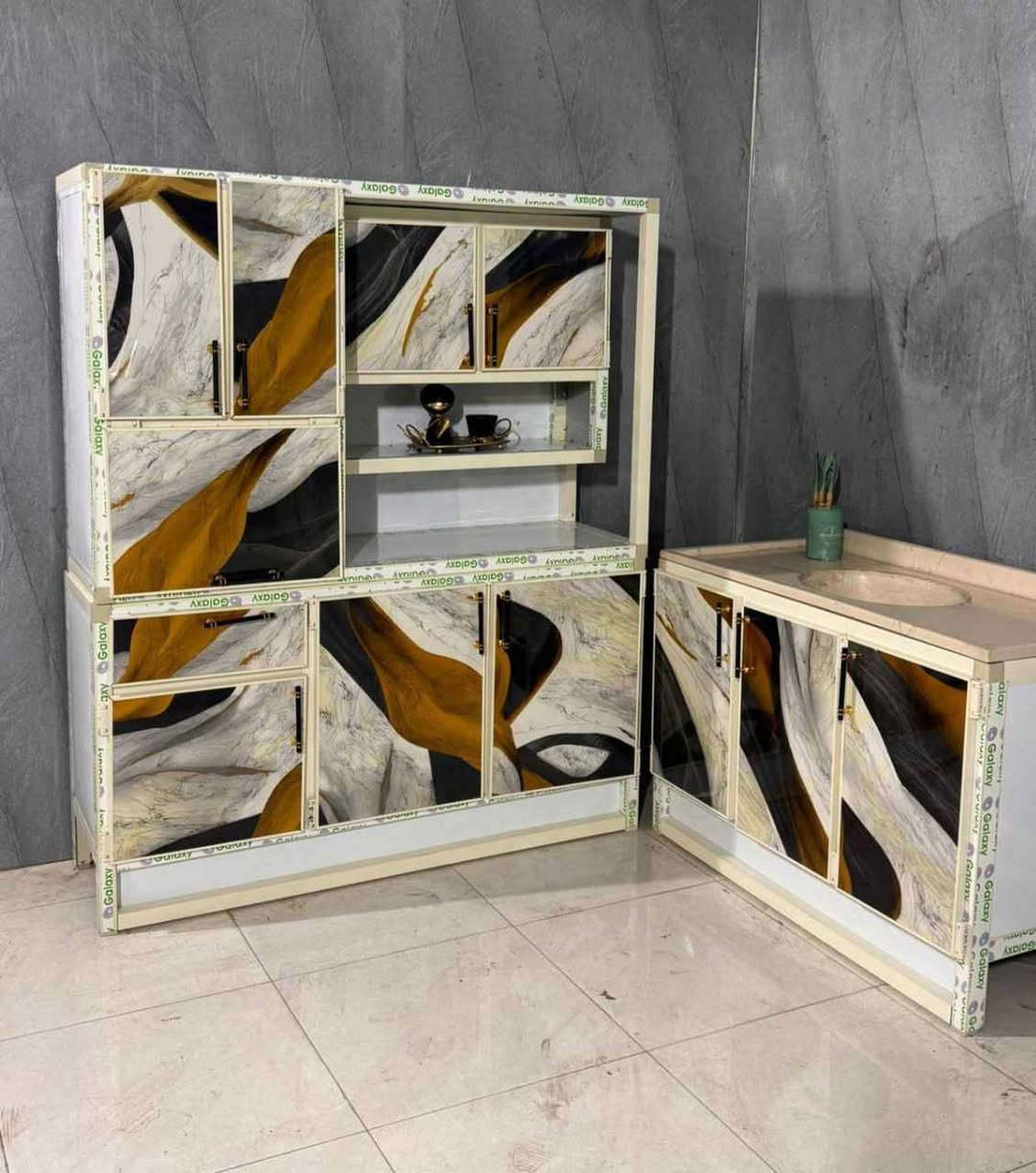 كاونتر ارضي وملحق متر ونص 
سنك  متر وعشرين 
السنك مرمر صناعي 

السعر 275 بغداد, العراق


**إذا كنت صاحب هذا الإعلان وتريد حذفه لأي سبب، رجاءا أرسل رسالة إلى الدعم الفني**