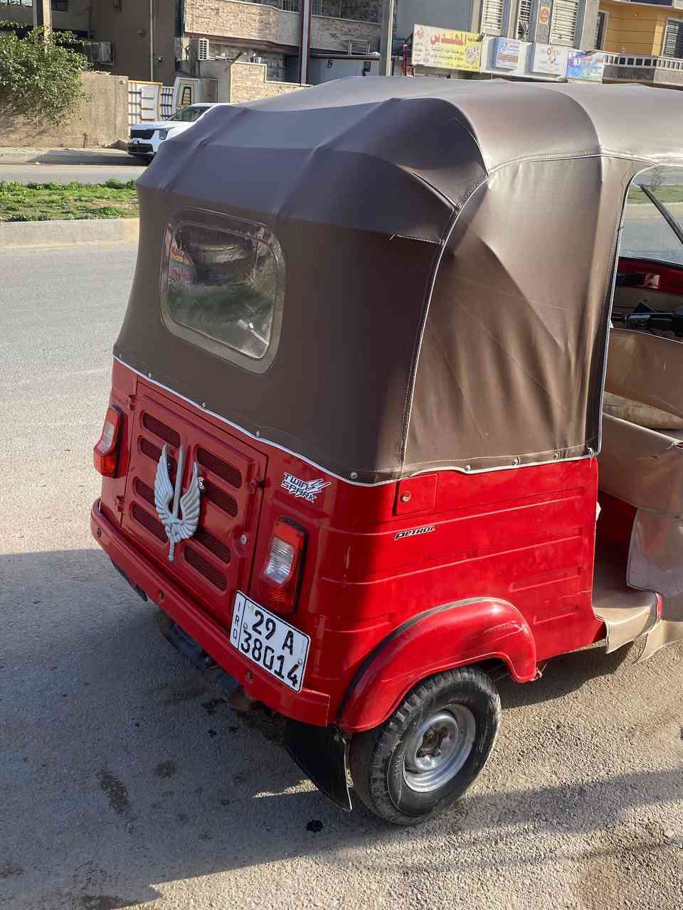 السلام عليكم تكتك للبيع موديل 2018 مكينه ٢٠رقم انكليزي سنويه جاهزيه تحويل ثاني يوم العنوان الزعفرانيه الرقم ***********
