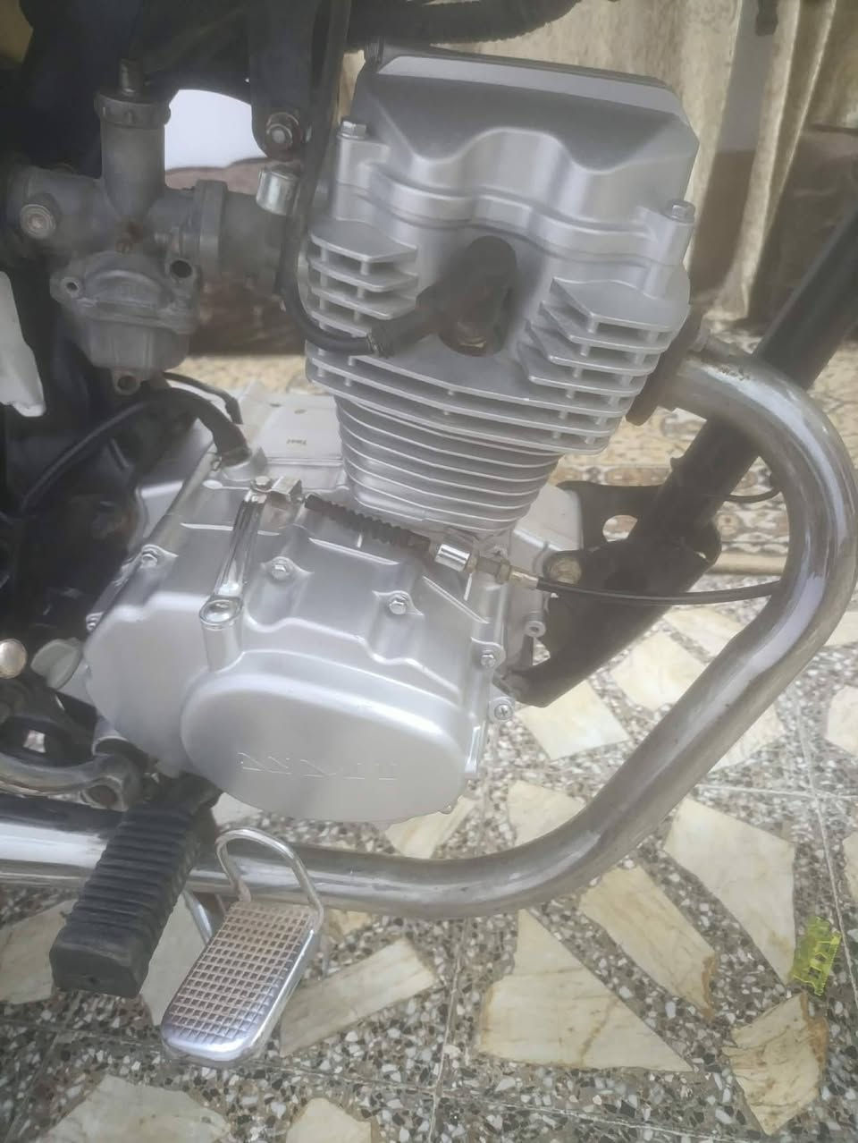 سكنر مديل 24مكينه مامفتوحه جديده كهربائيا شغاله سعره 550 بيه مجال مكان نجف حي ميسان ***********
