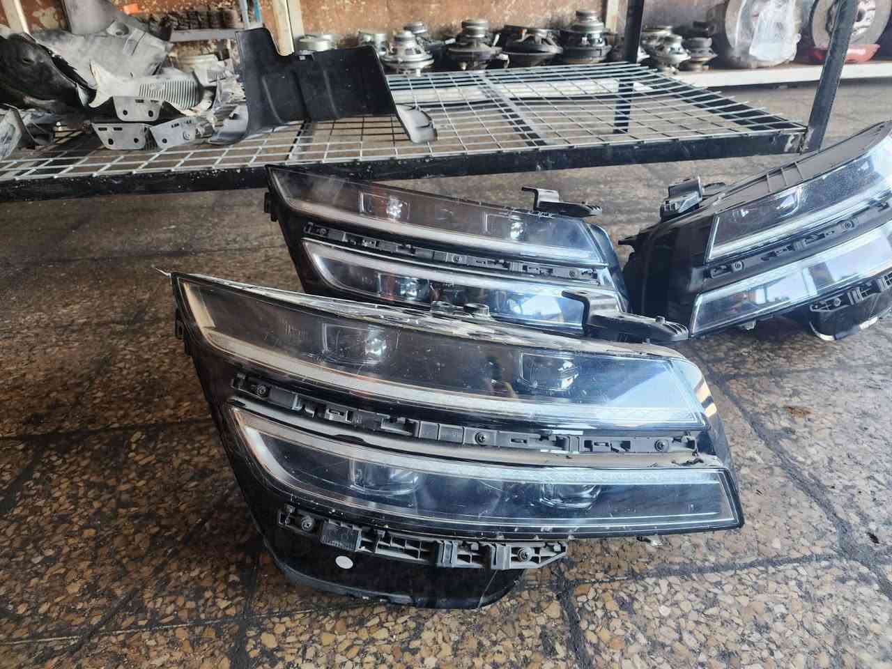يوجد لايتات جنسز GV80 
شركة ماهر الحجار 
يوجد توصيل لجميع محافظات العراق 🚚 
للتواصل: ***********……‭٠٧٧٦ ٨٨٢ ٨٣٣٥‬
