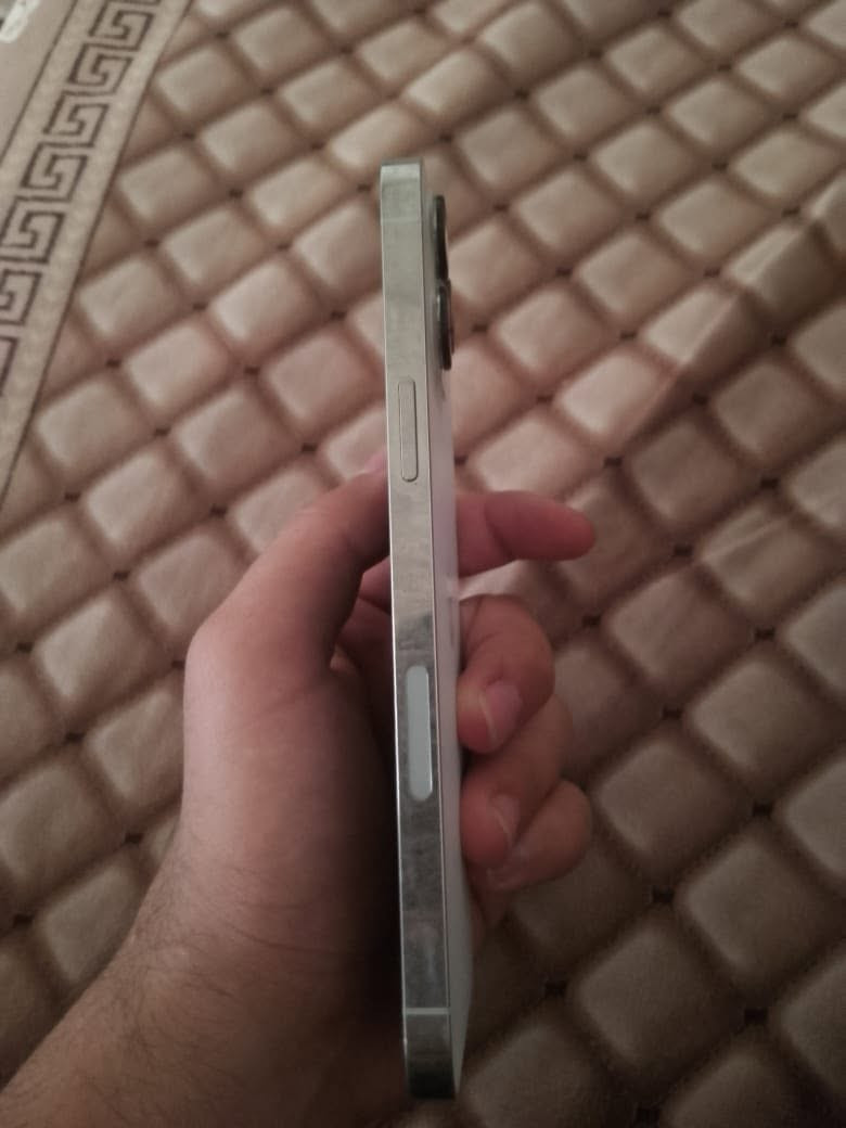 جهاز ايفوان 12 برو ماكس
جهاز ما مفتوح شرط 

فيس ايدي شغال 

جهاز نضافته 90/100 نفس ما واضح 

البطاريه 73 

سعر الجهاز 475 وبي مجال للطيبين 

الشراي يراسل خاص 👍✨


**إذا كنت صاحب هذا الإعلان وتريد حذفه لأي سبب، رجاءا أرسل رسالة إلى الدعم الفني**