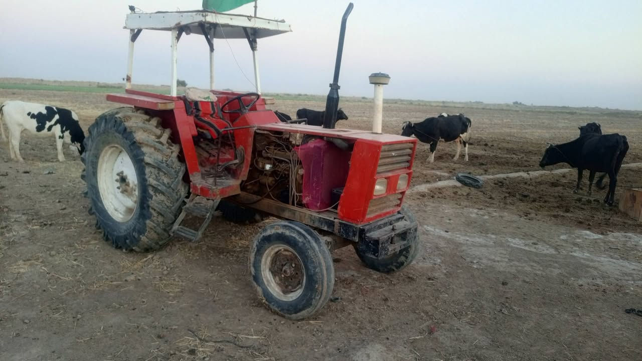 للبيع فيات 780 بدون (كلك)مكفوله كفاله عامه محرك وكير وكسن جاهزه للعمل مامتواجد خاص ***********
