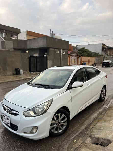 سلام عليكم ورحمة الله وبركاته 
هؤندا ئه كسينت  مؤديل ٢٠١٤ فوول مواسه فات 
سلايت فؤليؤم ته له فؤن  ئه يبى ئيس ده بل گير  فوول مواسه فات  سه ياره كه  زؤر خاوينه يه ك دينار مه سروفى نيه  پيشو پشت كه پس ٤ جوار پارجه و نيو سبوخ ه  بئ داخيلى  سه نه وى به سه ر جوه  گيرو مه كينه و ته بريد تاخم پيش به شه رته 
سحرى ٩٥ و مجال 
شوين(هه ولير) به ستؤره 
*********** شقلاوة
