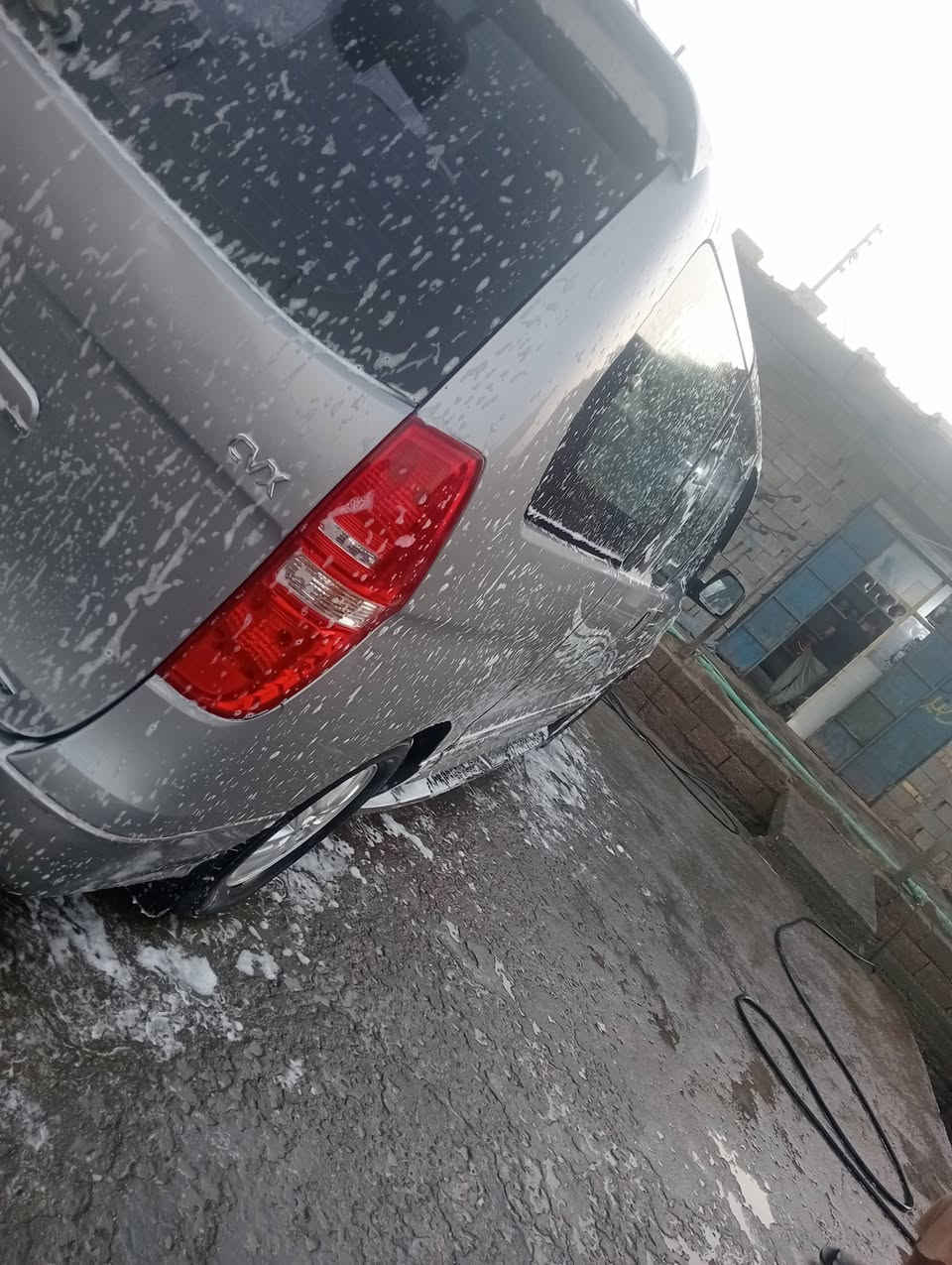 السلام عليكم استاركس للبيع مديل2013معلاية 2017سيارة حلوة ومكفولة كفالة عامة من الصبغ والضربة بيها خط ابيعها اهية وخطها الرقم ***********بي وتساب السعر 185وبيها مجال
