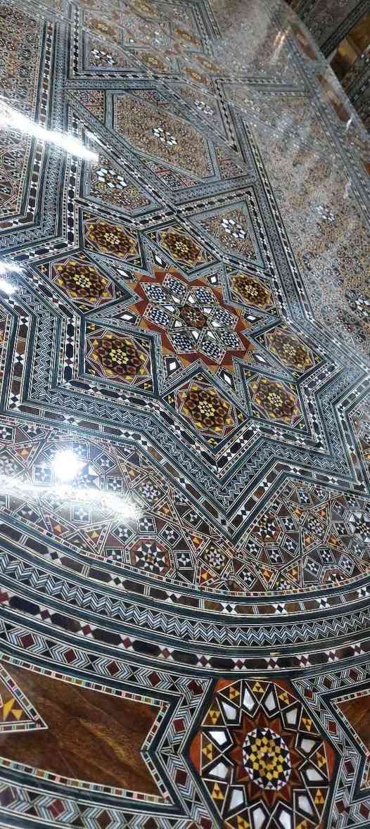 🌙✨ أجواء رمضان غير… ومعها تكتمل الفخامة ✨🌙
طاولة سفرة خشب موزاييك مرصّعة بالصدف البحري الطبيعي
تحفة فنية بتفاصيل يدوية دقيقة ولمعة طبيعية تعكس نور المكان ✨
📏 القياس: 270 × 120 سم
مساحة مثالية للعزائم الرمضانية ولمّة العائلة الكبيرة 🤍
تصميم يجمع بين الدفء الشرقي والرقي العصري، ليكون مركز الطاولة دايمًا عامر بالخير والبركة 🌙🕯️
إذا بتحبوا الأناقة اللي بتحكي قصة… هالطاولة رح تكون قطعة مميزة ببيتكم.
رمضان كريم وكل عام وأنتم بخير 🌙✨


**إذا كنت صاحب هذا الإعلان وتريد حذفه لأي سبب، رجاءا أرسل رسالة إلى الدعم الفني**