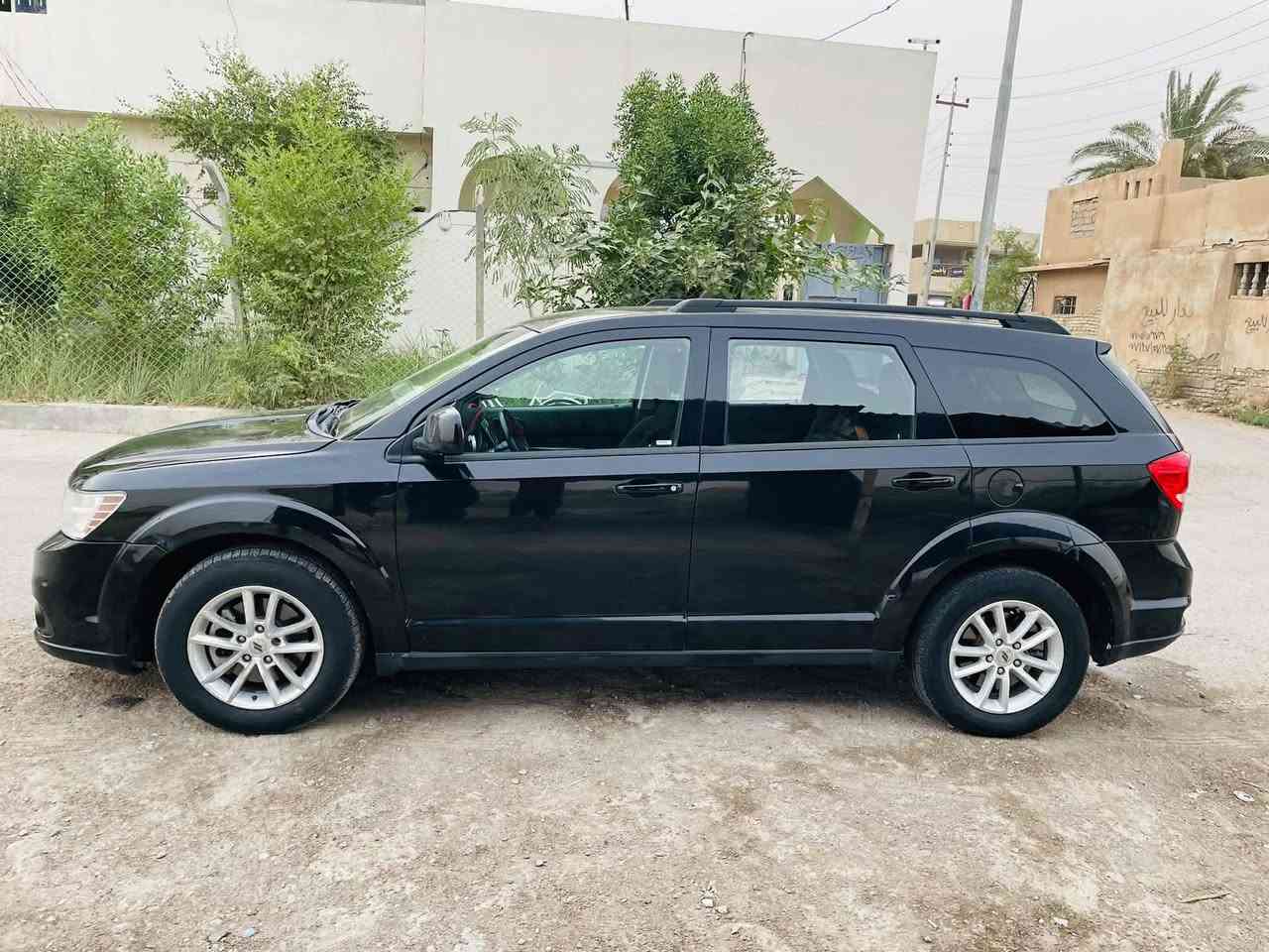 جورني ٢٠١٩  محرك ٢٤٠٠ اقتصادي سياره جاهزه من كلش ضررها ٣ قطع بدون تبديل فقط صبغ السعر ١٤٠ وبيها مجال بسيط الهاتف ***********  ترهم امراوس حسب القناعه
