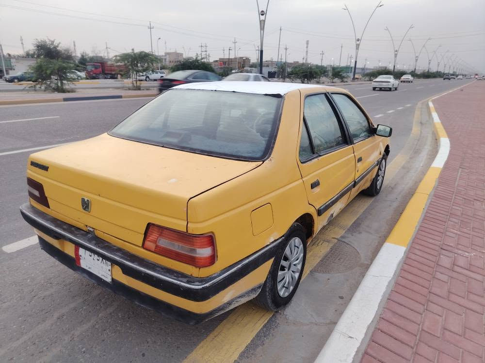 بيجو 405 موديل 10 سياره جاهزه مكينه كفاله لا تبخير ولا تنقيص كيرها حلو كهربائيات كلها شغاله حداديه حلوا  راعيها  ماواصله عدي مستمسكاته رقمه مغلق
رايده 15 بيها مجال بسيط العنوان البصره الزبير  *********** الزبير, البصرة
