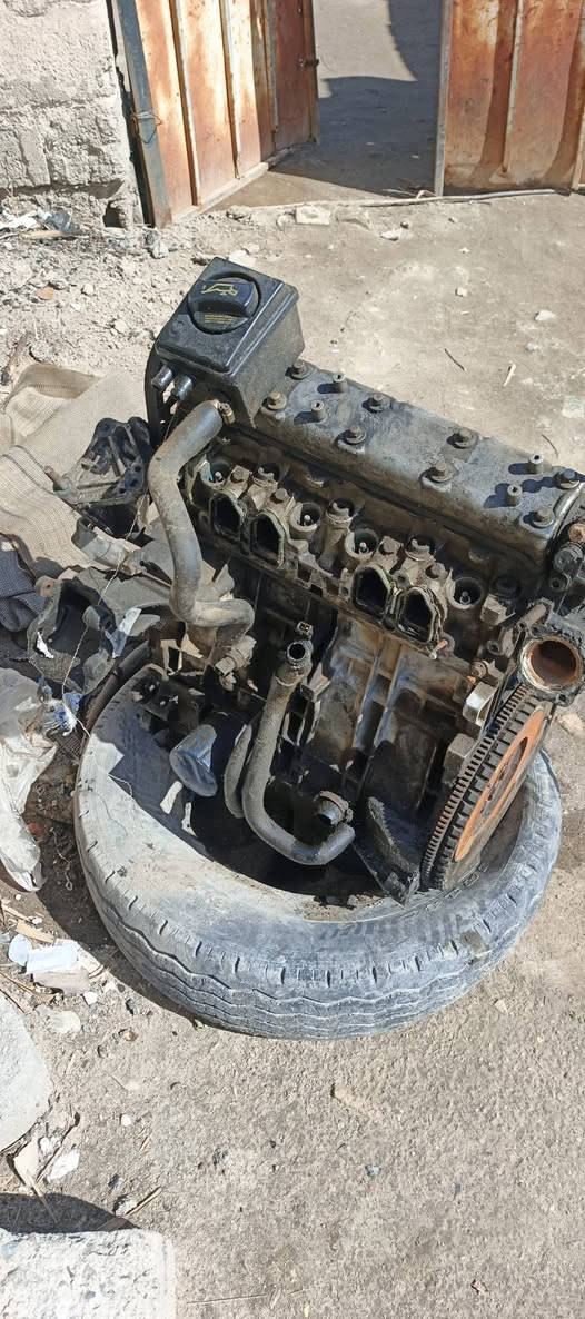 مكينه بيجو طلع بيه صوت گرنك وعندي كير مال بيجو هم طلع بي صوت خرخشه ابيع كوم حديد السعر 175  اثنينهن مكاني بصره الشعيبه  ***********
