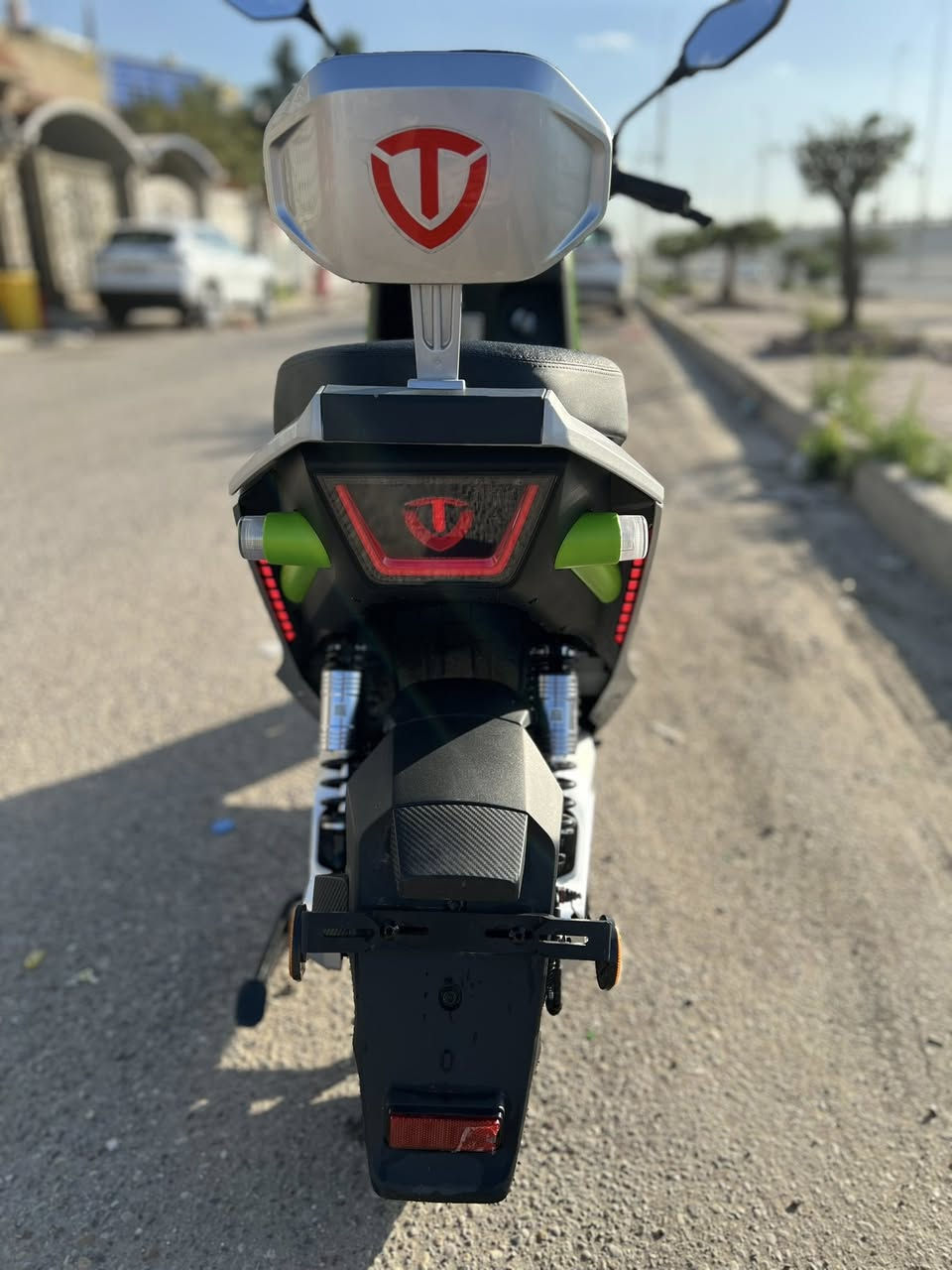 السلام عليكم دراجة شركة تالج نسخة السبورت رياضي ملف 200بطاريات مصطرة38v زيرو ما ماشية وموضح كدامك موعد تاريخ الشراء والسعر ما صال سبوع من ماخذهة محتاج فلوس واني اسف عن المرواس لن محتاج فلوس سعرهة 1150موصفاتهة بصمة ثنين اسويج ابريك غاز بيهة مانع تزحلق ايبي اس صندوك بصمة تشغيل عن بعد مثبت سرعة رقمي ***********
