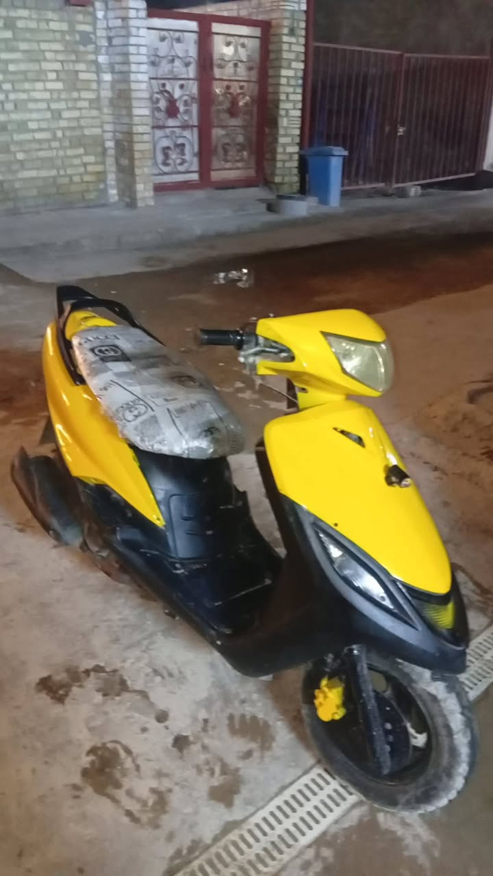 سلام عليكم 
سلام عليكم 
دراجه ماكس 140 دراجه مكفولا كهربائيات كلها شغالا تشغل سلف وهندر لسعر 400 الف وبيها مجال حك لجيه ومراوس اذا عندك عادي *********** وهاذا رقمي بي واساب هم
