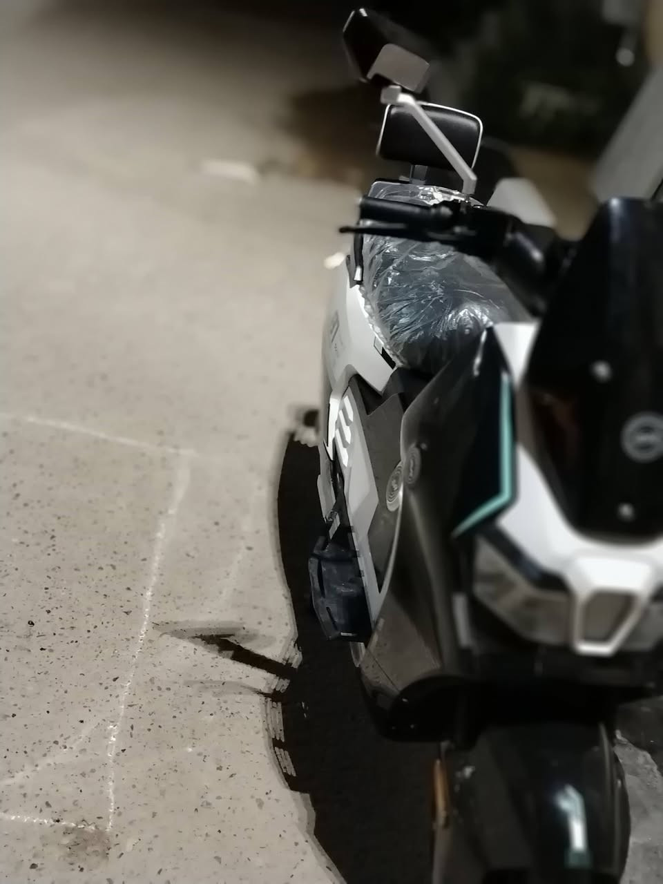 السلام عليكم دراجه اباتشي السرعه 120 حقيقي الدراجه قبل يومين مشتريها رايدها ب300 وعنوان الصحفيين يم قلعه لبنان للتواصل ***********
