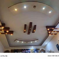 عندي بيت 3 طابق  طابو صرف 150 متر 4 غرف نوم بيهن سويت  حمامات عدد 5 صا...