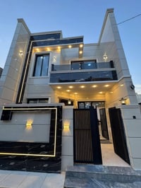 ✨ بيت عائلي نادر 🏡 تصميم أنيق وجاهز للسكن فوراً  📐 المساحة: 100 م²  📏 ...