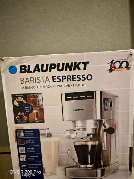 السلام عليكم
منشور يخص صانعة القهوة الكبسولات والباودر 
منزلي ومحمولة سفري شحن 
و محضرة الكابتشينو 
كلة شرط الشغل وجديد 
علق يصلك السعر
الحجز ماسنجر 
او رقم الواتساب ***********
توصيل موصل 3000 الاف
محافظات 5000 الاف
فضلا وليس امرا شير ومتابعة
