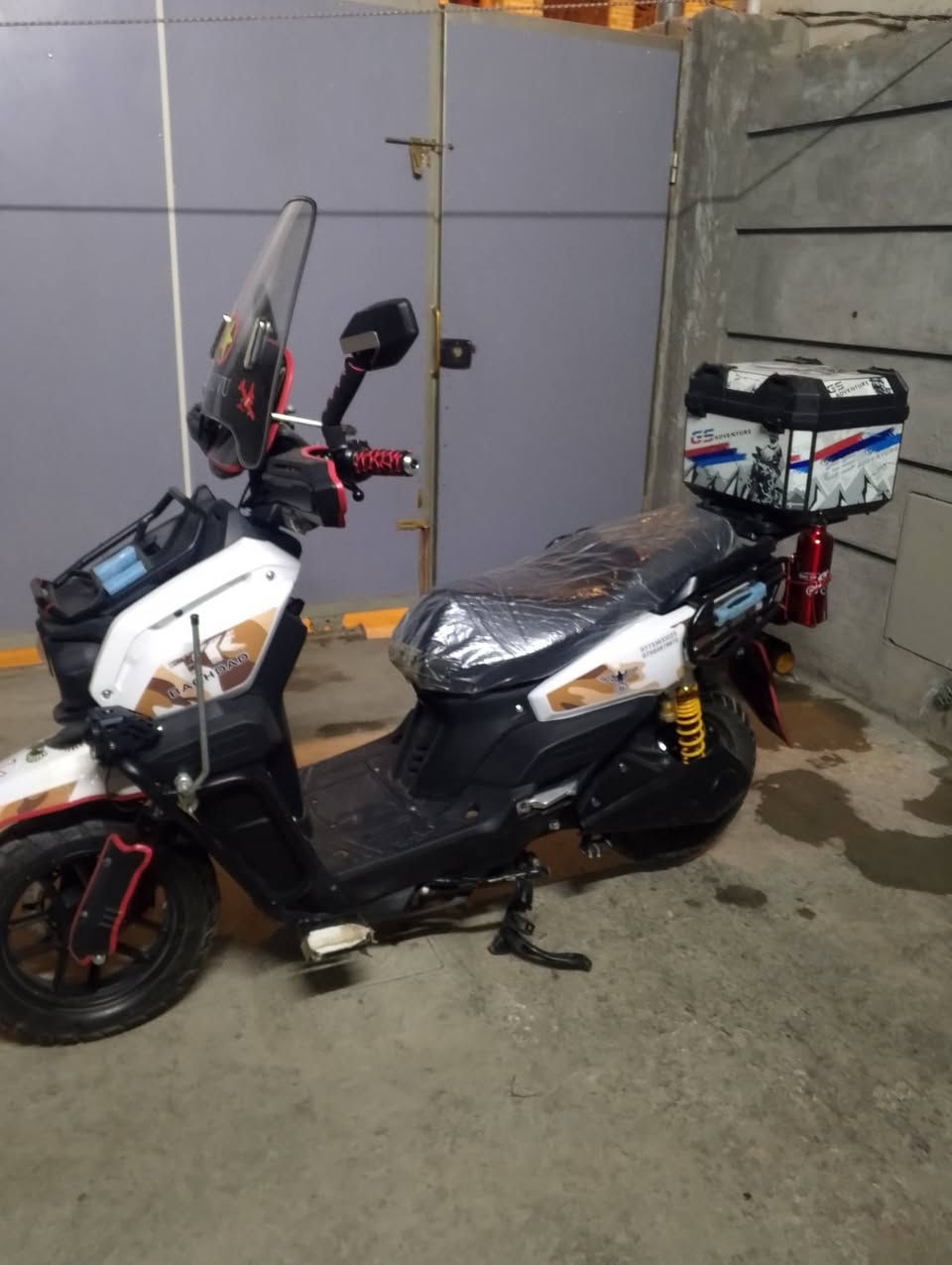 السلام عليكم موطور اباجي للبيع فول مواصفات 4 سرع بطاريات المسطره عل فحص المكان فلوجه للاستفسار خاص او عل الارقام التالية***********
                            ***********
