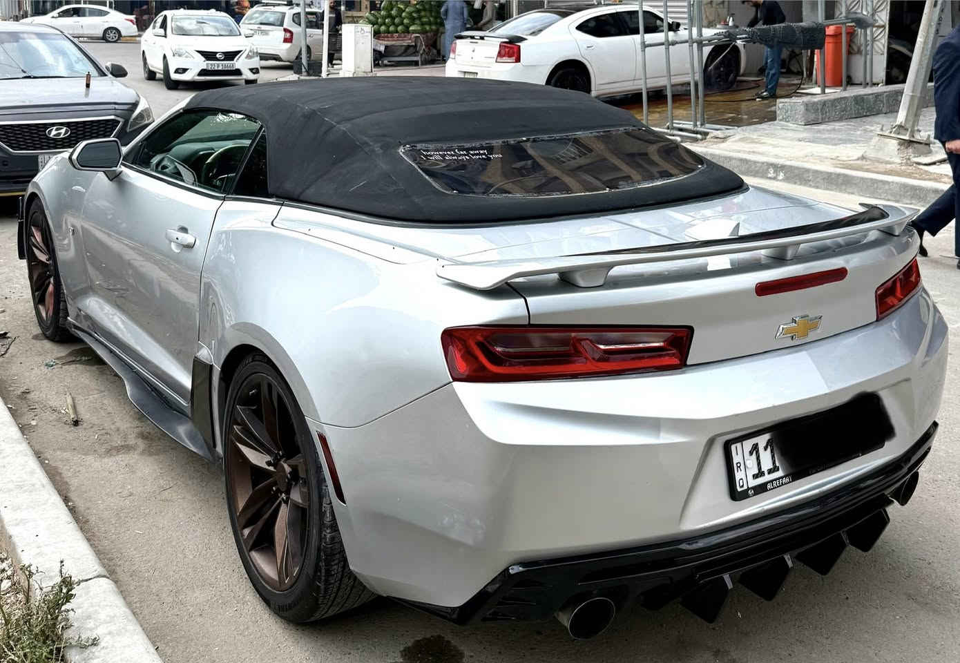 السلام عليكم 

للبيع او مراوس حسب القناعه   💯

شوفر كمارو كشف   ✅
موديل ٢٠١٧ ✅
محرك ٦ سلندر ٣٦٠٠ نظيف جدا  ✅
لون رصاصي  ✅
صدر امامي نص عمر✅
 صدر خلفي نظيف  ✅
شاشه كبيره  ✅
كاميرا خلفيه ✅
سستم صوت ✅
كشنات مخمل بلادي✅
كشنات كهرباء  ✅
كير اوتو نظيف جدا ✅
بجم زنون ✅
لايتات عدسه ✅

عليها إضافات :
بجم zl1  
لايتات حاجب احمر 
عدسات  
كفرات باتمان
دوسات زت ون
سكوبات جانبيه
سبويلر اصل  
دفيوزر زت ون 
بنيد zl1  

حادث السياره جاملغ عكس السايق فقط ومصبوغ جاملغ وباب عكس يعني ٣ قطع  .

السياره حلوه  بالحقيقه احلى من الصور ترايها كلش حلو  .

رقمً بغداد إنكليزي سنويه جديده وهزه جديده باسمي شرط التحويل ثاني يوم .

مكاني بغداد الاعظميه .

السعربالنسبه لهيج نظافه مناسب جدا ((١١٠ ورقه )) وبيها مجال حك الجيه وأي نقص بيها أنزله  .

***********

أ.مروان النعيمي 

صلي ع نبيك 💯
