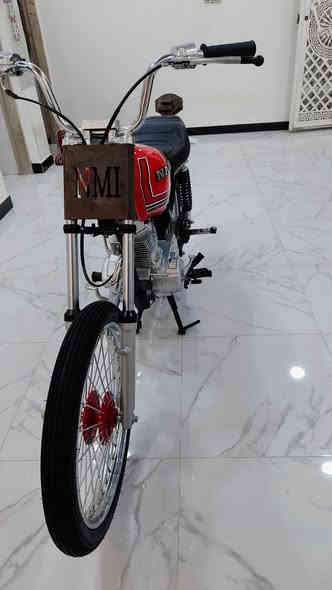 السلام عليكم دراجه للبيع شاصي ارشه 12 وتعميره 25 اوراق صولي 800 او بيها مجال قليل مكاني دوانيه حي العسكري الثاني ***********
