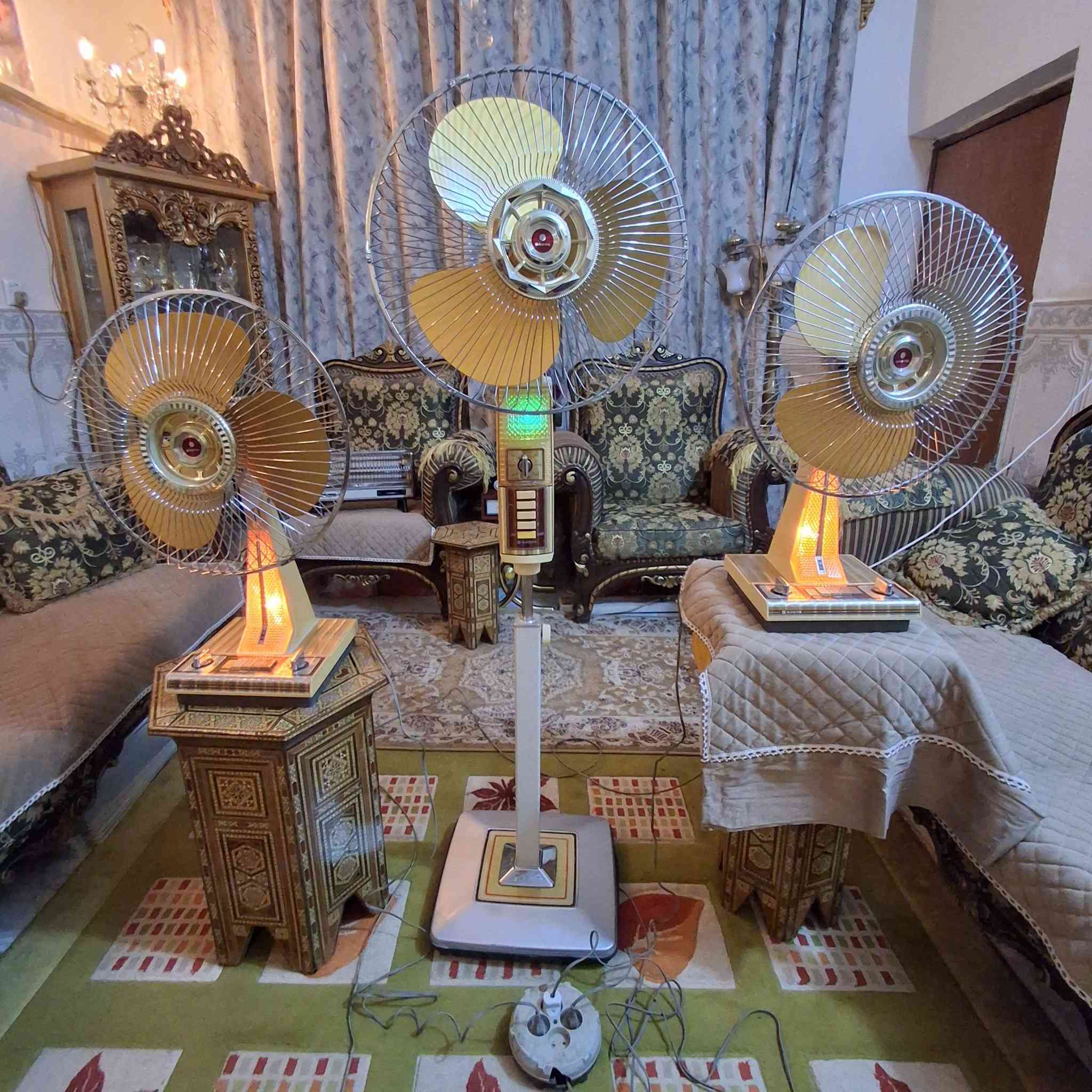 بسم الله الرحمن الرحيم
مراوح سانيو ياباني منظدي وعمودي نظافة عالية جدا استعمال قليل ملفات  بلاديات اصلية  بكلبسات الشركة وايرات وبلكات اصلية السعر خاص يوجد توصيل العنوان بغداد البلديات


**إذا كنت صاحب هذا الإعلان وتريد حذفه لأي سبب، رجاءا أرسل رسالة إلى الدعم الفني**