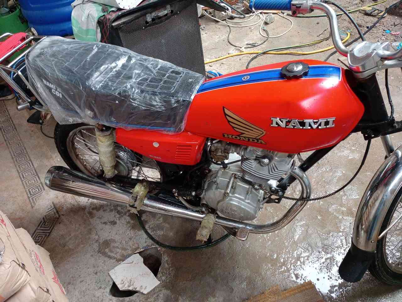 ايراني فول نضافه مكفوله من السرقه 
سعر450مكان جبيله ***********
