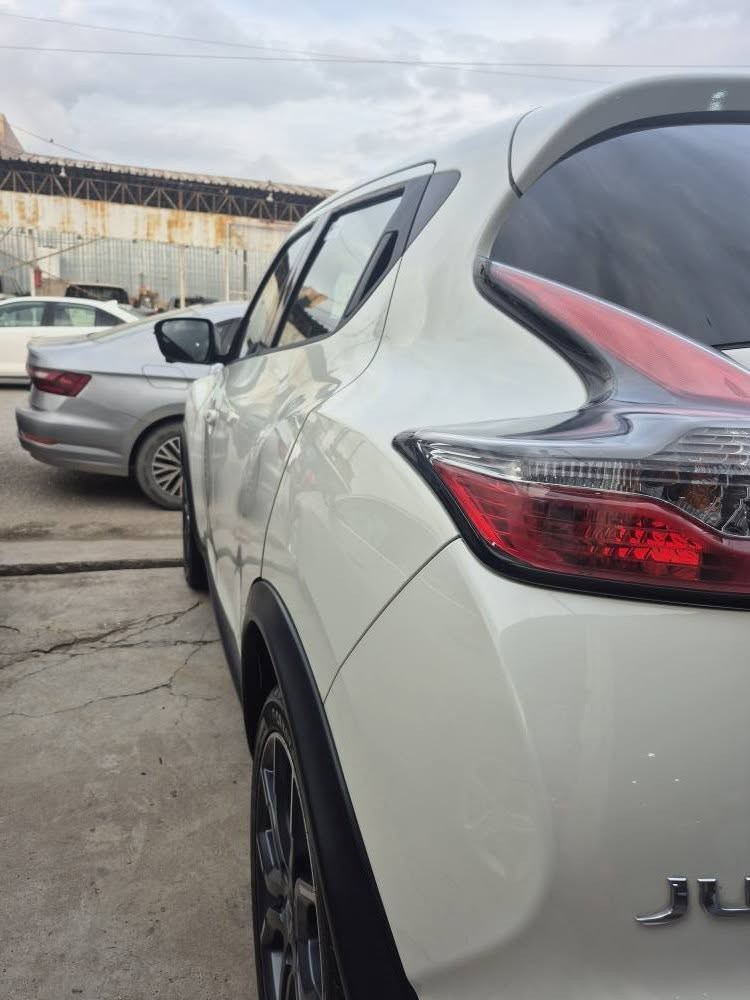 نیسان جوکی..
مودیل 2018...بئ سبوغ بئ لیدران 
فول مواصفات 
پانوراما 
5 کامیرا 
نه نیوک شفت 
ویل کروم 
گوشین جلدو هیتر 
بئ توربو 
سفری شه ریکه ی هه ولیر ..مواصفات خلیجی 
دوو به سمه 
*********** أربيل, العراق
