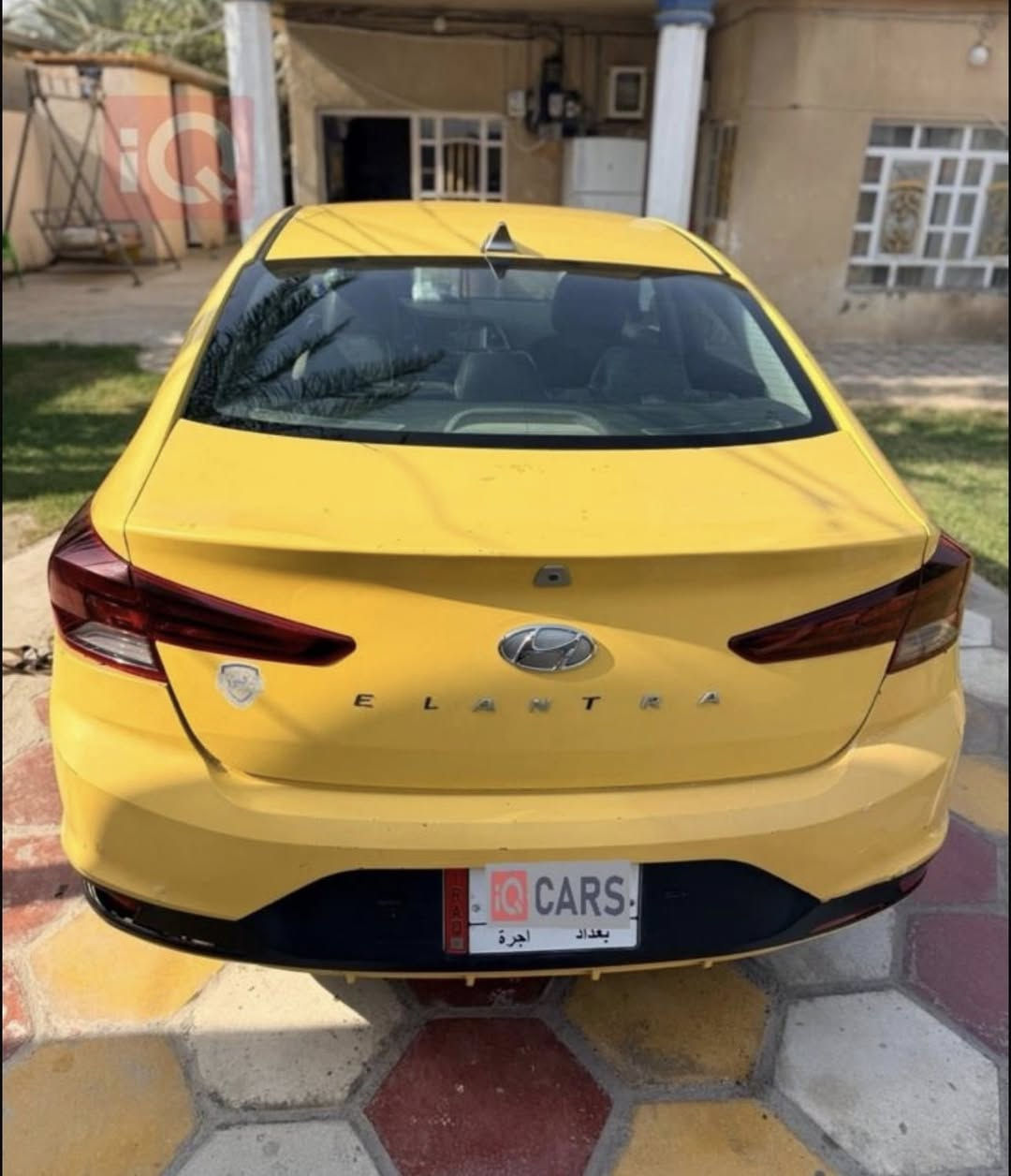 السلام عليكم 
النترا 2020 امريكي حادثها جنطة وبيها بارد بل باب الخلفي نص فول  عدا البصمه سياره جديده تبريد تدفئة تحكم ستيرن تخم تاير جديد ويل كب مكينة 2000 بيها خيط بخار سعرها 137 

 هـ ***********
هـ‭0770 419 2679
