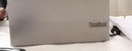 السلام عليكم 
لابتوب lenovo
 Think book
استعمال قليل جدا 
وهاي مواصفاتة ووزنة خفيف والشاشة لمس مع الباكيت

https://www.facebook.com/share/r/1bayfuQusz/?mibextid=wwXIfr


**إذا كنت صاحب هذا الإعلان وتريد حذفه لأي سبب، رجاءا أرسل رسالة إلى الدعم الفني**
