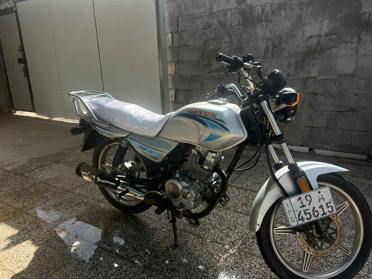 السلام عليكم 
دراجة دايون عظم موديل 2021 دراجة كاملة مابيها نقص برغي مكينة مكفولة الدراجة رقم وسنوية مداور ثاني يوم بأسمك 
مكاني كربلاء سعرها 1600
***********
