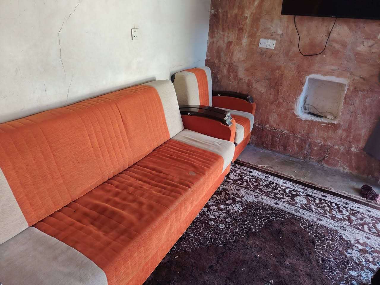 قنفات للبيع الشراي يتصل على الرقم او خاص *********** حيل نضيفه
