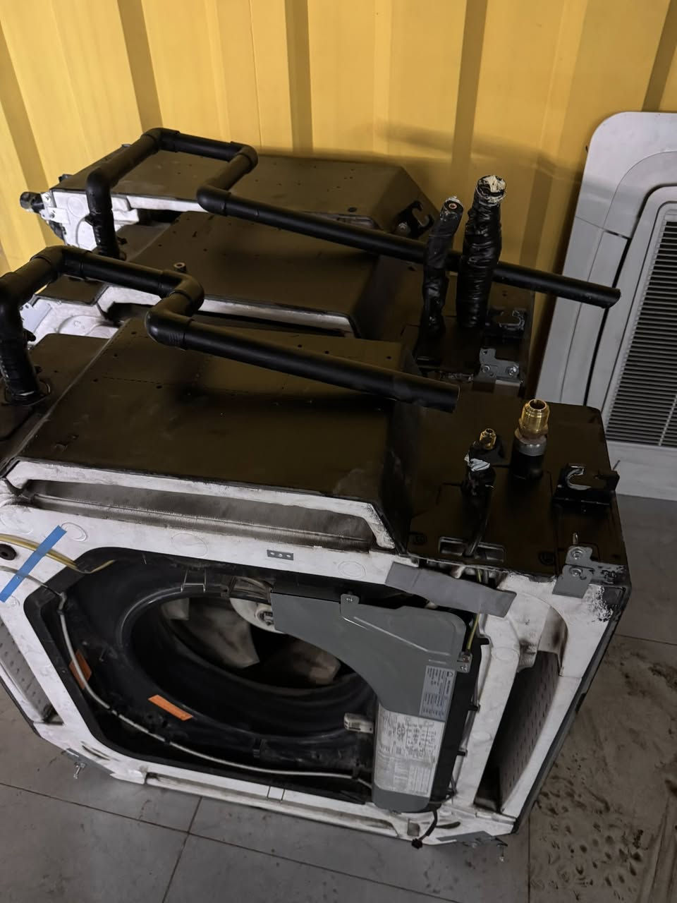 سبالت الوارث انفيرتر كاسيت مشتغل 6اشهر فقط اخو جديد 3طن انفيرتر
العدد 3قطع سعر قطعة 1.200000
سعر 3قطع 3.000.000
العنوان حي اور قرب جامع فردوس 
لعام بدون نقص كامل جيب وشد اذا تحب اني اشد هم يرهم 
***********
0750920601
