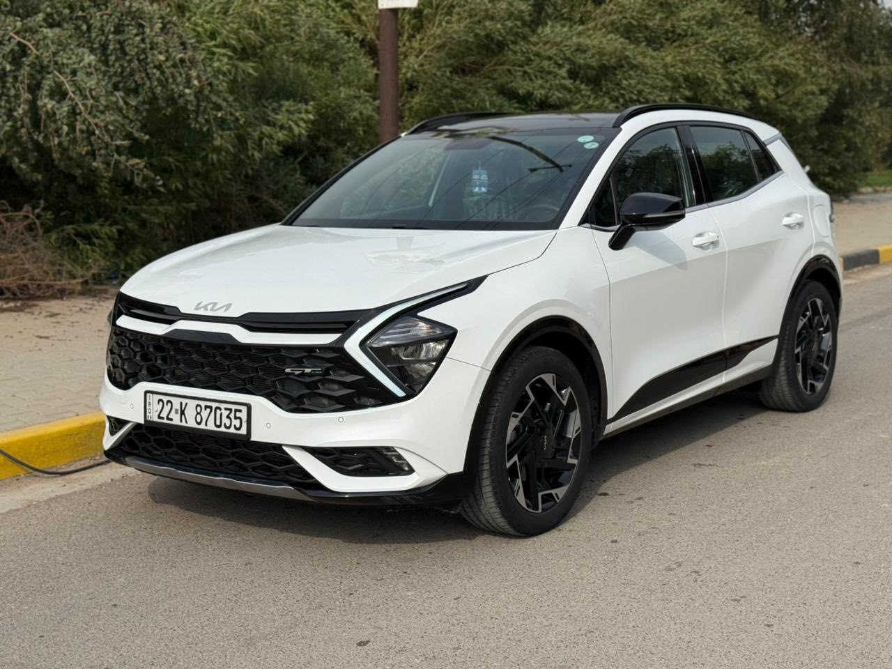 للبيع
كيا سبورتج جيتي لاين موديل ٢٠٢٤ خليجي رقم اربيل تحويل مباشر محرك ٢٠٠٠ دوش معروفه موصفات الجيتي لاين ميحتاج اذكرهن فول للاخير مكفوله كفاله عامه سياره ماشيه ٢٨ الف على وضع الشركه 
#السعر ٢٣٥ وبيها مجال 
مكاني المحموديه  
للستفسار ***********
