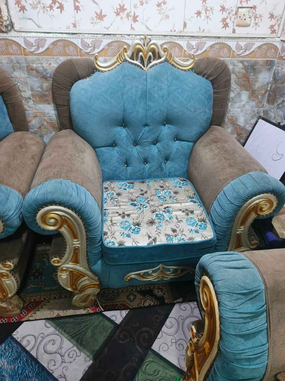 تخم ملكي نظيف للبيع ٢ كراسي و٣ قنفات وحده من القنفات بيها ضرر سعره ٢٠٠ وبيه مجال عمارة, ميسان


**إذا كنت صاحب هذا الإعلان وتريد حذفه لأي سبب، رجاءا أرسل رسالة إلى الدعم الفني**