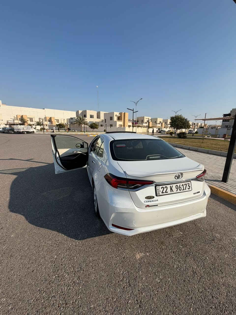 كورلا موديل2024 كلين تايتل محرك18 ماشيه 43 الف  فول موصفات شركة SlS   رقم اربيل بسمي تحويل ثاني يوم سياره كامله مكمله ربع متخلي عليها رايدها (195) بيها مجال حك جيه 

مكاني تكريت ‭(***********)
